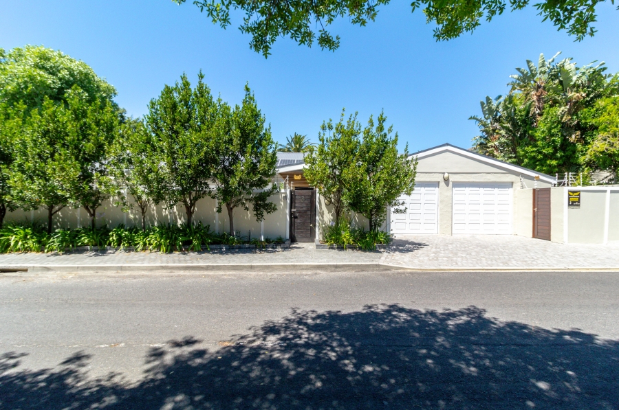 4 Bedroom Property for Sale in Tokai Western Cape